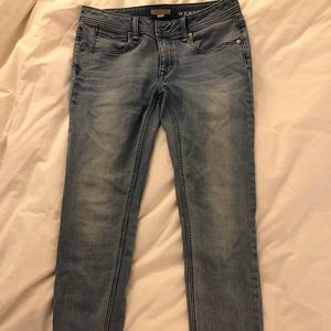 Burberry westburn light wash skinny jeans 29